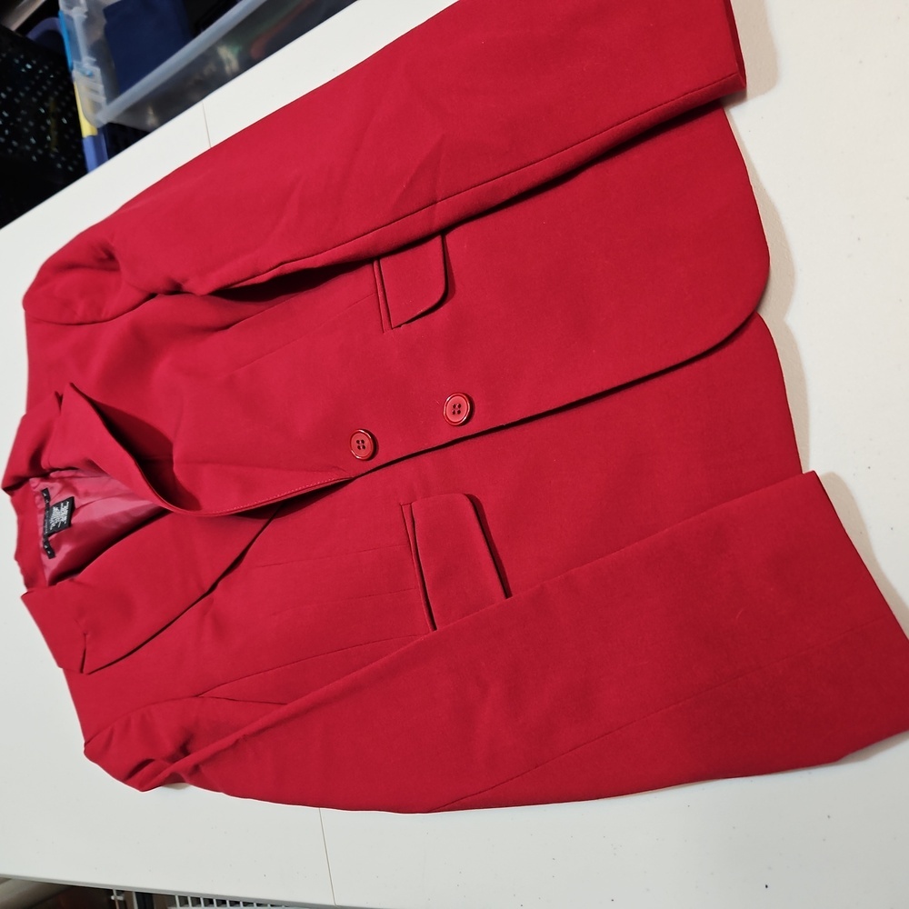 Women's jacket - Picture 2 of 3